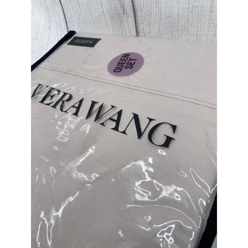 Vera Wang Sheet Set Queen Beige 300 TC 100% Cotton Satin Weave 4pc Luxury